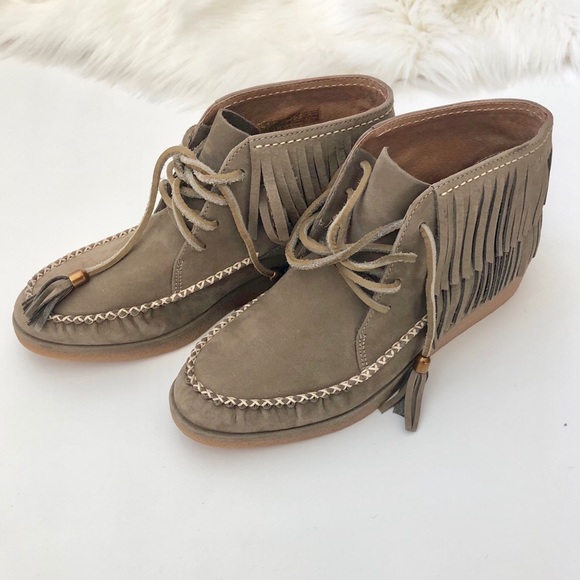 UGG Shoes - UGG Fringe Leather Wedge  Ankle Boot Caleb NWOB